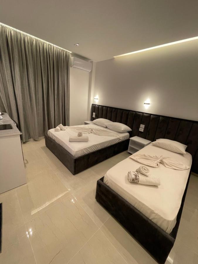 Vila Zogaj 사밀 외부 사진