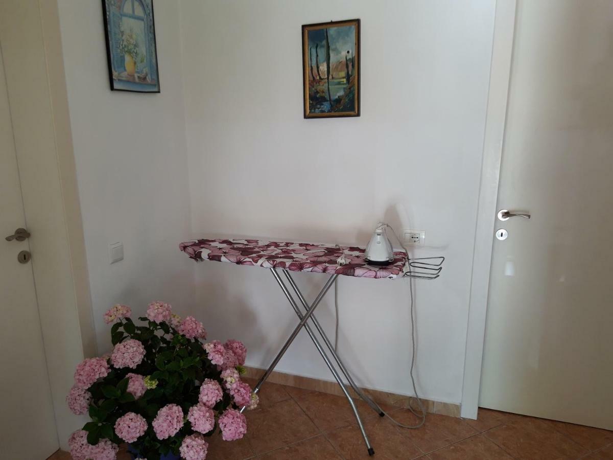 Vila Zogaj 사밀 외부 사진